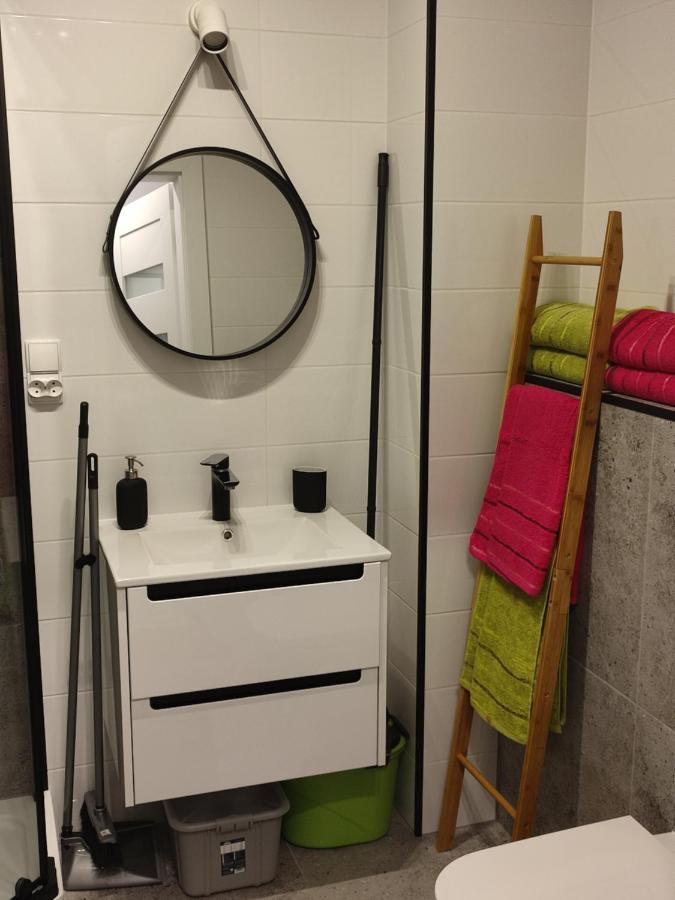 Lux Apartament Odkryj - Bieszczady Устшики-Дольне Экстерьер фото