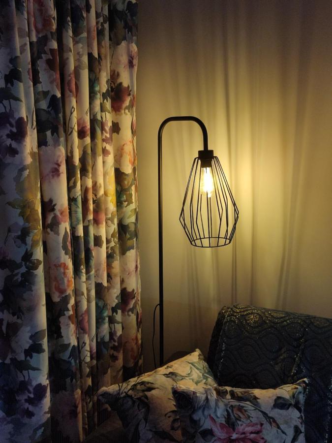 Lux Apartament Odkryj - Bieszczady Устшики-Дольне Экстерьер фото